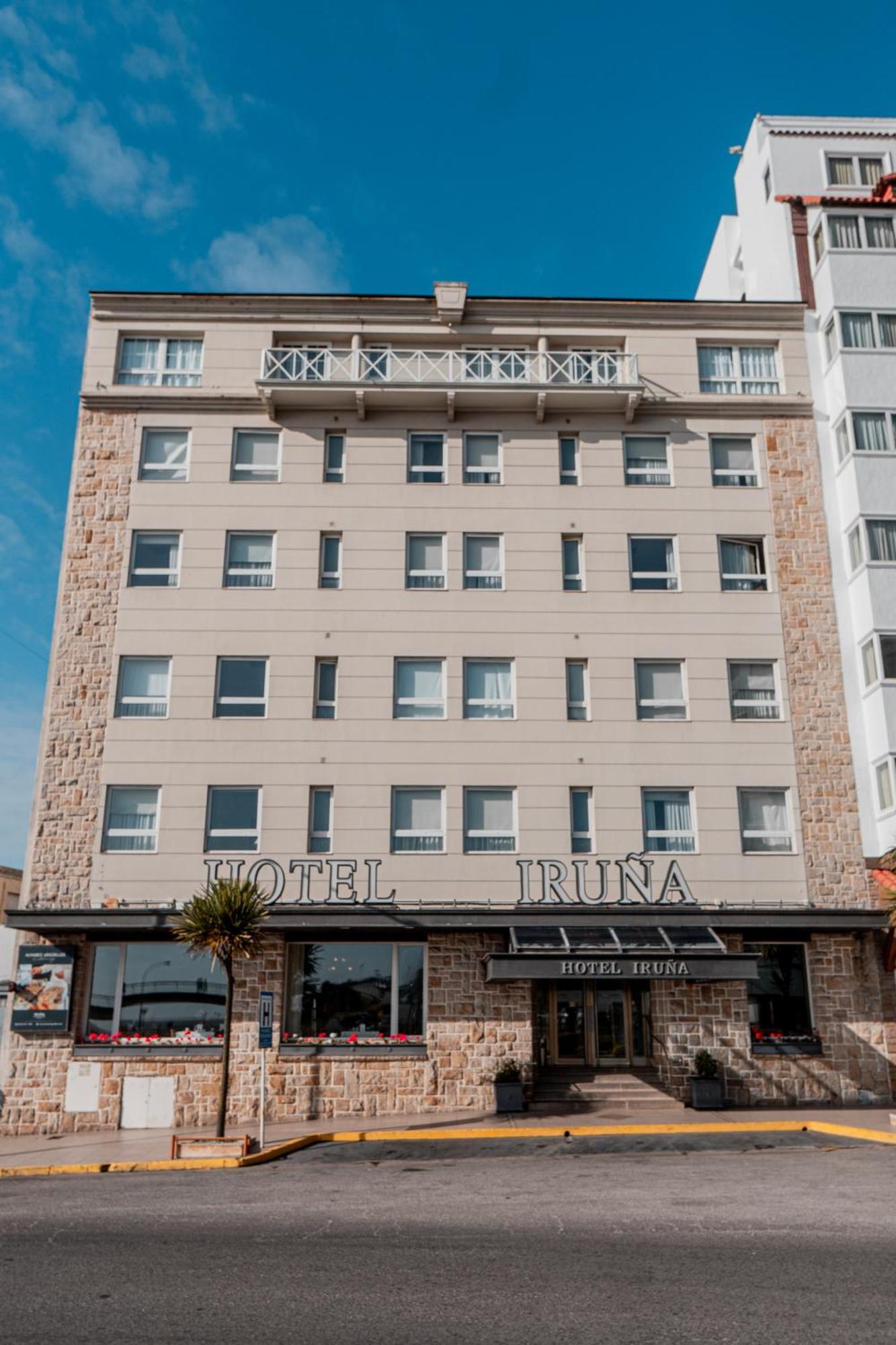 Iruña 4*